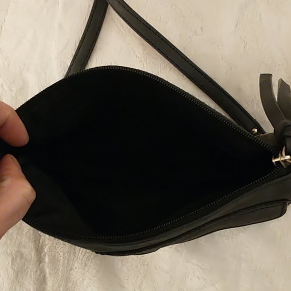 Small Crossbody - Picture 3 of 3